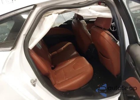 2020 Ford Fusion Titanium z USA, uszkodzony, nr VIN 3FA6P0K91LR175899